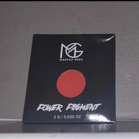 NWT Full Size MAKEUP GEEK Square ‘Power Pigment’ Matte Eyeshadow “DYNAMIC” - Picture 4 of 10